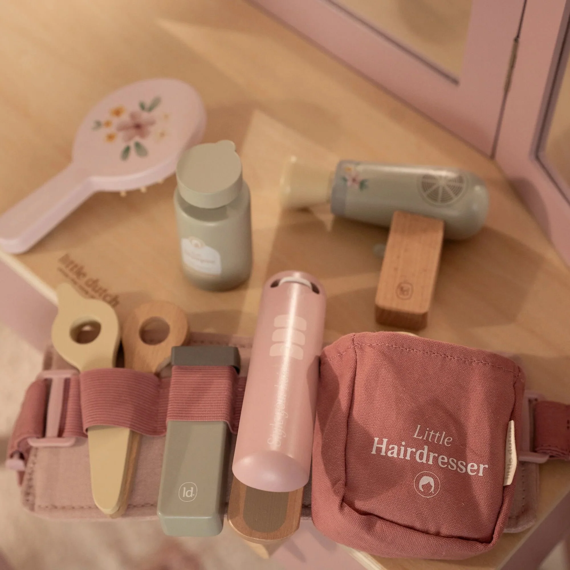 Houten kappersset – Roze – Essentials – Image 7