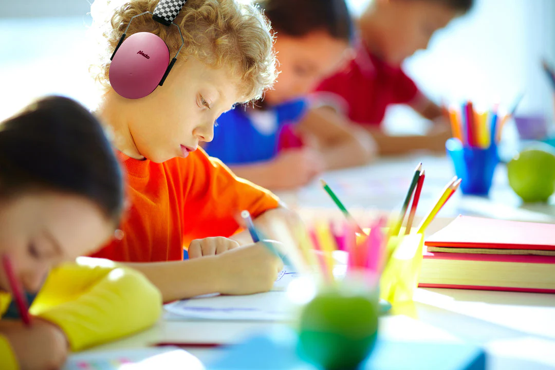 Casque anti-bruit rose – Image 6