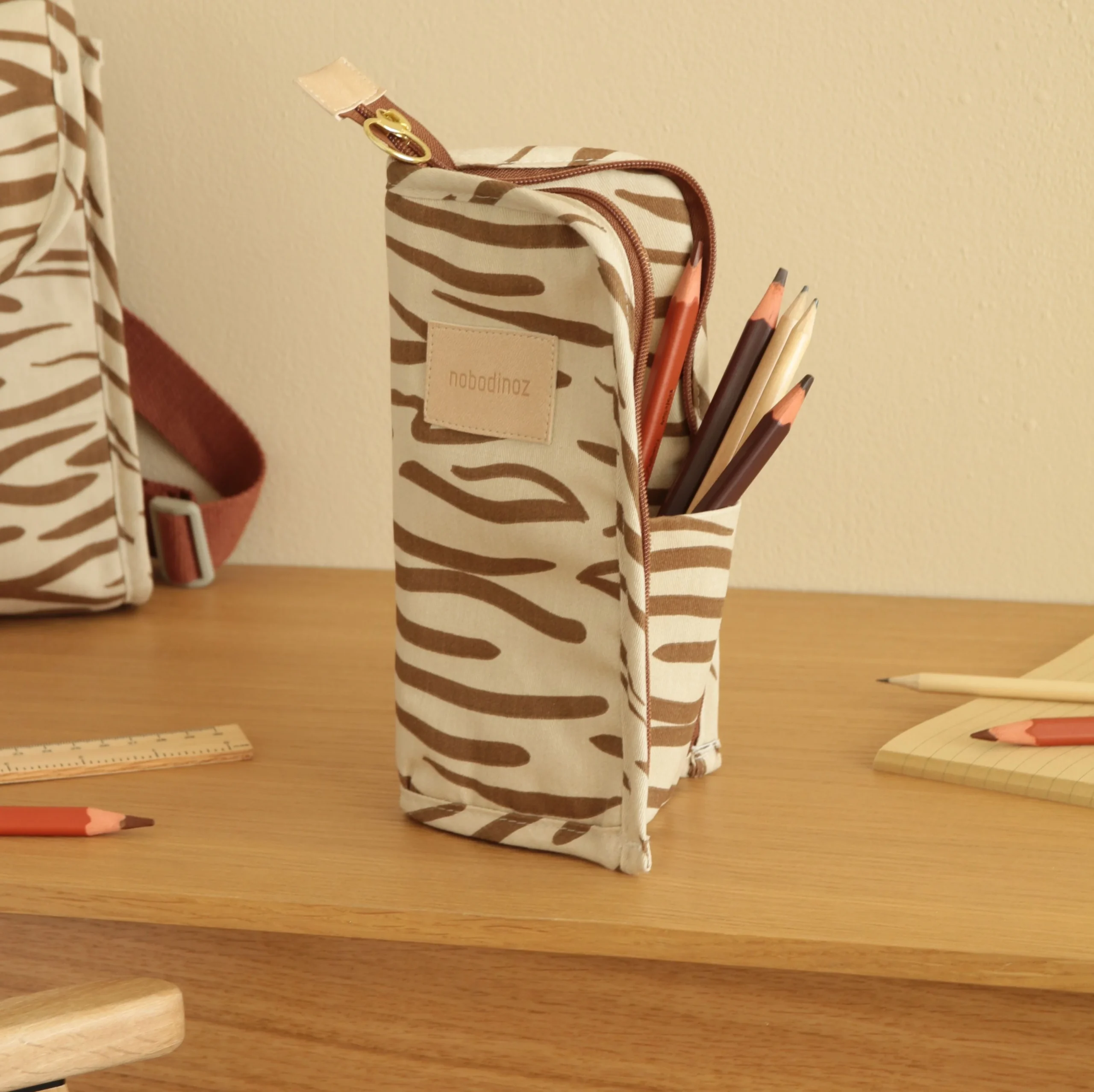 Get Ready plumier - Brown Waves – Image 4